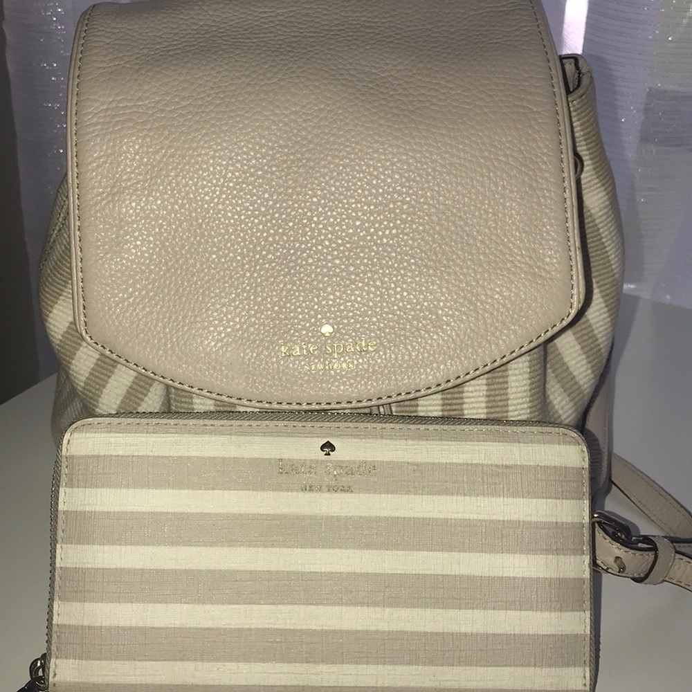 🎉 HP 🎉 Kate Spade Backpack + matching wallet ♠️ - Picture 5 of 8